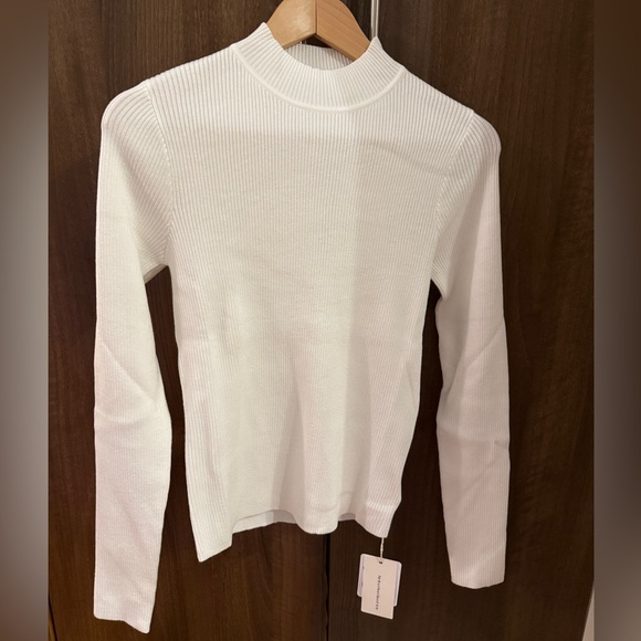Commense Mock Neck Rib Long Sleeve Knit Top - Picture 2 of 2